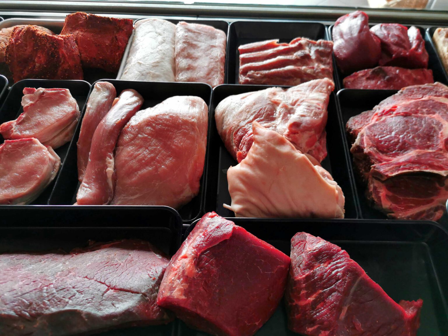 Frische Fleischwaren Fleischerei und Partyservice Gnerlich